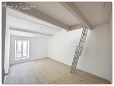 Exclusive - Renovated village house, 78m² living space with independent studio - near ROUJAN (34320)