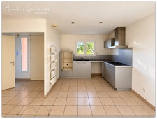 Exclusivité - Villa de 112m² habitable environ 4 pièces avec jardin et garage – Lézeignan-la-cèbe (34120)