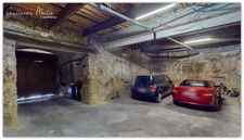 Immeuble à vendre - 377m² de surface utile avec logement, garage et grenier aménageable - FONTES 34320