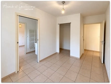 Exclusivité - Villa de 112m² habitable environ 4 pièces avec jardin et garage – Lézeignan-la-cèbe (34120)