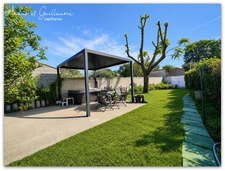 Exclusivité - Propriété avec double logement, jardin et double garage - Caux (34720)