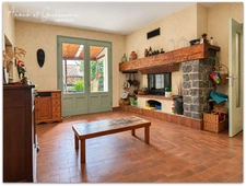 Exclusivité - Maison vigneronne de 120.70m² habitable environ avec jardin, grenier et garage - Neffiès (34320)