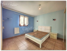 Exclusive - 65m² 3-room villa with swimming pool and garage - Roujan (34320)