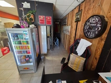 SAINT JULIEN LES ROSIERS (30) idéal reprise ou première affaire, à vendre Fonds de commerce pizzeria à emporter clé en mains.