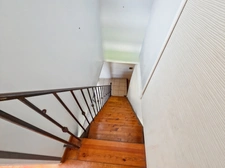 Laval Pradel (30) secteur le Mas Dieu, belle maison de village mitoyenne entièrement rénovée d'une surface de 140m² environ.