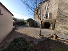 Dpt Gard (30), à vendre SAINT FLORENT SUR AUZONNET  idéal investisseur  immeuble de rapport à rénover 220 m² environ et terrain 1085m²