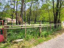 PEYREMALE (30) terrain à bâtir viabilisation en bordure 3500m2 environ.