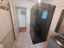 Cendras (30) secteur les Bedos à moins de 10 minutes d'ales, très belle villa 2005 d'environ 130m² sur un terrain clos et arboré de 902 m².