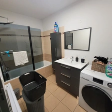 Dpt Gard (30), à vendre ALES appartement T2 de 45 m² + place de parking privative dans résidence sécurisé.