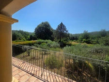 Cendras (30) secteur les Bedos à moins de 10 minutes d'ales, très belle villa 2005 d'environ 130m² sur un terrain clos et arboré de 902 m².