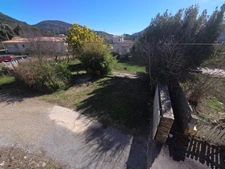 Dpt Gard (30), à vendre SAINT FLORENT SUR AUZONNET  idéal investisseur  immeuble de rapport à rénover 220 m² environ et terrain 1085m²