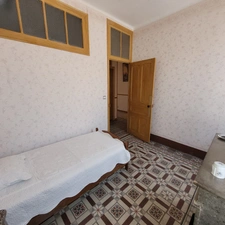 Dpt Gard (30), à vendre ALES immeuble de rapport 163m2 environ à rénover + terrain 300m² environ.