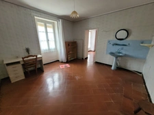 Dpt Gard (30), à vendre ALES quartier Chantilly maison 1940 de 102m² environ + terrain 469m2 environ 