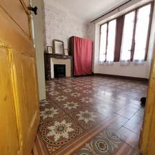 Dpt Gard (30), à vendre ALES immeuble de rapport 163m2 environ à rénover + terrain 300m² environ.