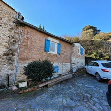Dpt Gard (30), à vendre ALES Menudiere maison en pierre à rénover d'environ 134 m² sur terrain de 2200 m² 