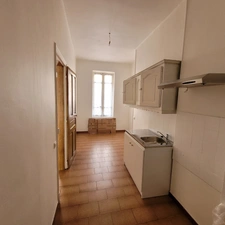 Dpt Gard (30), à vendre ALES immeuble de rapport 163m2 environ à rénover + terrain 300m² environ.