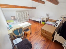 Laval Pradel (30) secteur le Mas Dieu, belle maison de village mitoyenne entièrement rénovée d'une surface de 140m² environ.
