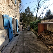 Dpt Gard (30), à vendre ALES Menudiere maison en pierre à rénover d'environ 134 m² sur terrain de 2200 m² 