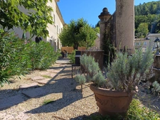 ALZON (30) À VENDRE – Fonds de commerce Hôtel – Restaurant – Bar 