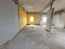 Local/bureau à vendre LA GRAND COMBE (30) Local d'activité 75M² environ 
