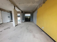 Local/bureau à vendre LA GRAND COMBE (30) Local d'activité 75M² environ 