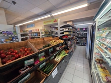 Fonds de commerce à vendre ROUSSON (30) épicerie de proximité.