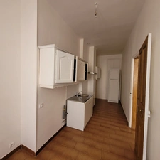 Dpt Gard (30), à vendre ALES immeuble de rapport 163m2 environ à rénover + terrain 300m² environ.
