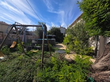  Dpt Gard (30), à vendre secteur Chantilly belle maison 84m² habitable sur un terrain clos de 469m² et 85m² environ supplémentaires aménageable et garage. 