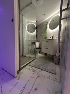 ALES (30) secteur Rochebelle, idéal investisseur immeuble de rapport de 150m² habitable environ et terrasse privative d'environ 15m2.