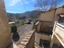 Dpt Gard (30), à vendre SAINT FLORENT SUR AUZONNET  idéal investisseur  immeuble de rapport à rénover 220 m² environ et terrain 1085m²