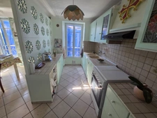 ALES (30)A vendre secteur Chantilly belle maison 5 chambres entierement rénovée d'environ 140m² habitable sur un terrain clos de 500m².