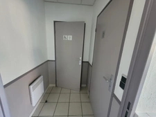 Dpt Gard (30), ALES à vendre idéal investisseur, local professionnel 434m² environ;