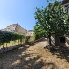 Dpt Gard (30), à vendre ALES immeuble de rapport 163m2 environ à rénover + terrain 300m² environ.