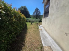 Cendras (30) secteur les Bedos à moins de 10 minutes d'ales, très belle villa 2005 d'environ 130m² sur un terrain clos et arboré de 902 m².