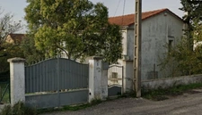 ALES (30) Maison secteur Clavières à Alès d'environ 83 m² répartie sur deux niveaux.