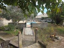 Dpt Gard (30), Saint Christol les ales, belle villa 5 chambres d'environ 140m² environ sur un terrain clos de 964m² + 2 garages et piscine.