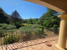 Cendras (30) secteur les Bedos à moins de 10 minutes d'ales, très belle villa 2005 d'environ 130m² sur un terrain clos et arboré de 902 m².