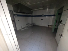 Dpt Gard (30), ALES à vendre idéal investisseur, local professionnel 434m² environ;