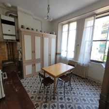Dpt Gard (30), à vendre ALES immeuble de rapport 163m2 environ à rénover + terrain 300m² environ.