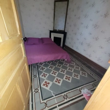 Dpt Gard (30), à vendre ALES immeuble de rapport 163m2 environ à rénover + terrain 300m² environ.