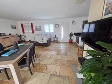 Bagard (30) très belle villa d'environ 102m² construction 2019 sur un terrain clos et arboré de 833 m².