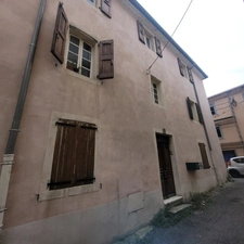ALES (30) secteur Rochebelle, idéal investisseur immeuble de rapport à rénover de 124m² habitable environ et 65m² environ de caves aménageables potentiel de 5 appartements