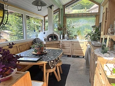 Compromis appartement - maison familiale de 143m² au sol, proche du lac