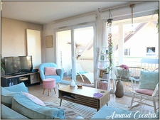 Appartement T4 traversant de 85 m² – Environnement calme et emplacement stratégique à Annecy (74940)