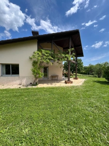 House for sale 6 rooms DIVONNE LES BAINS (01)