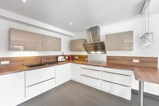 Maison à vendre 5 pièces DIVONNE LES BAINS (01)