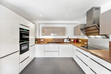 Maison à vendre 5 pièces DIVONNE LES BAINS (01)