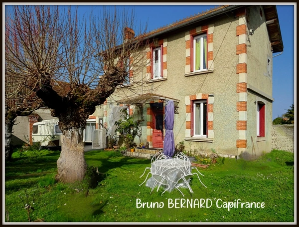 Dpt Hautes Pyrénées (65), à vendre MAUBOURGUET maison P4 de 101 m²  