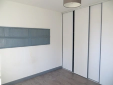 SAINT MAGNE - maison de plain-pied de 108 m² + annexes sur terrain d’une superficie de 6 600 m² divisible