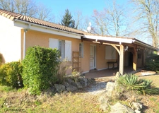 SAINT MAGNE - maison de plain-pied de 108 m² + annexes sur terrain d’une superficie de 6 600 m² divisible